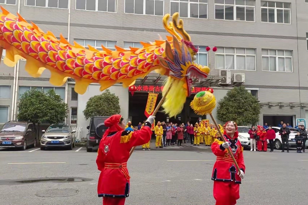 歡喜鬧元宵，彩燈慶佳節(jié) ——河橋鎮(zhèn)舉辦“迎亞運(yùn)”元宵燈會(huì)踩街活動(dòng)